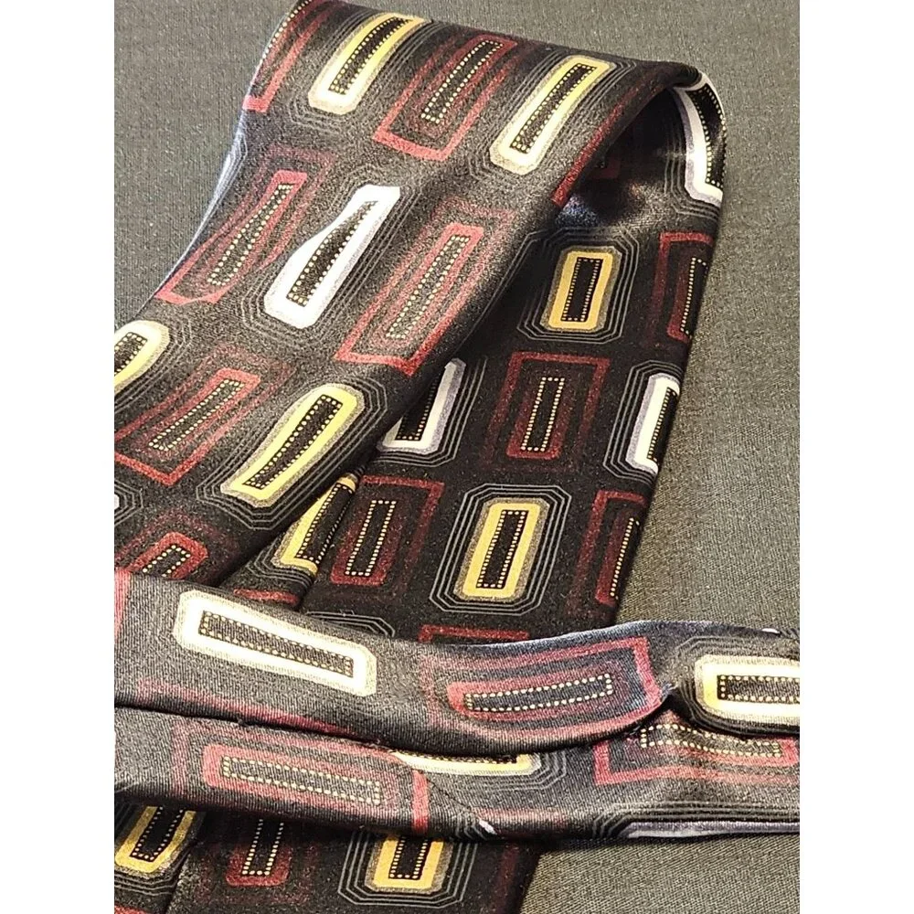 Kilburne & Finch Geometric Pattern Tie - Picture 9 of 9